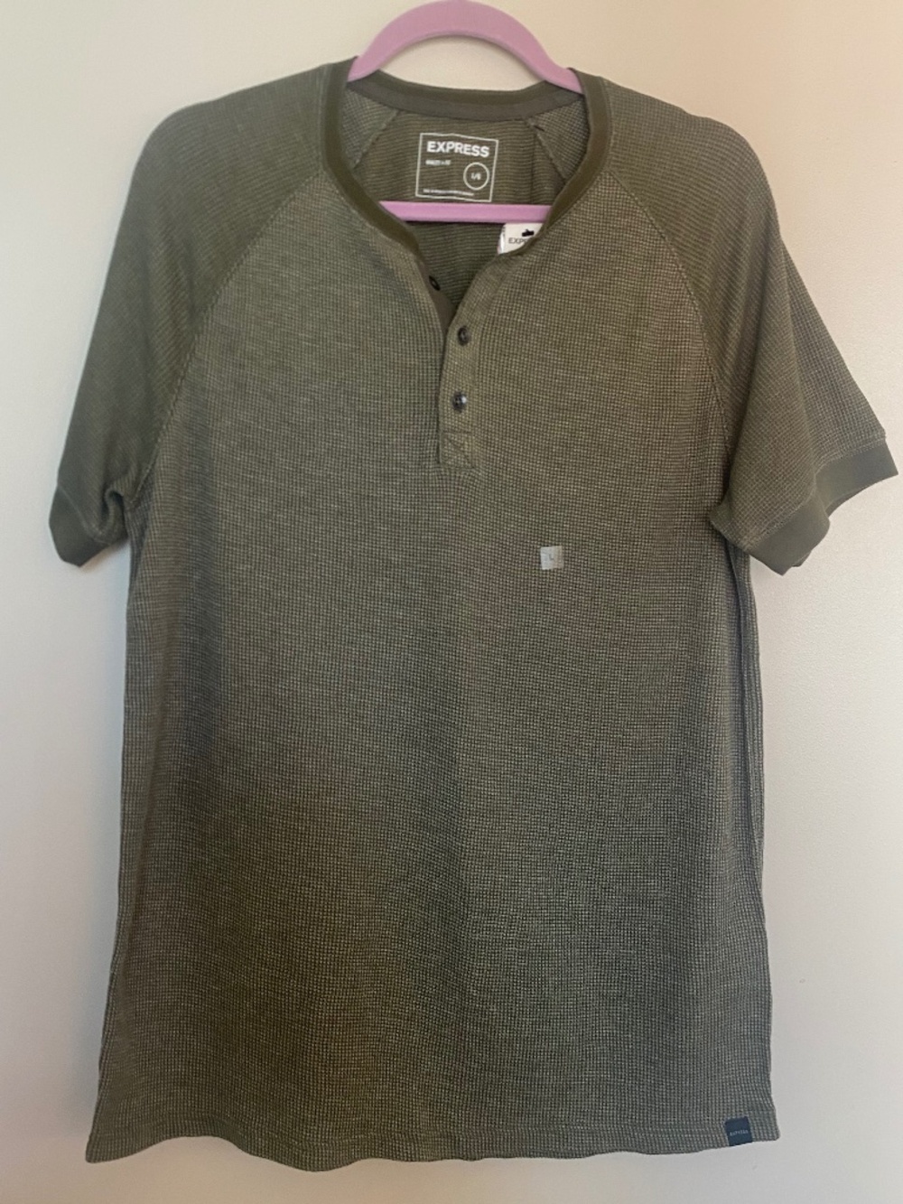 NWT Express Olive Green Henley Short Sleeve Cotton Blend Tee, L